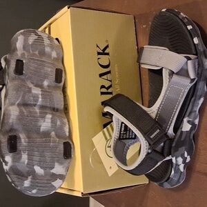 Kids Hiking Sandals New Size 1